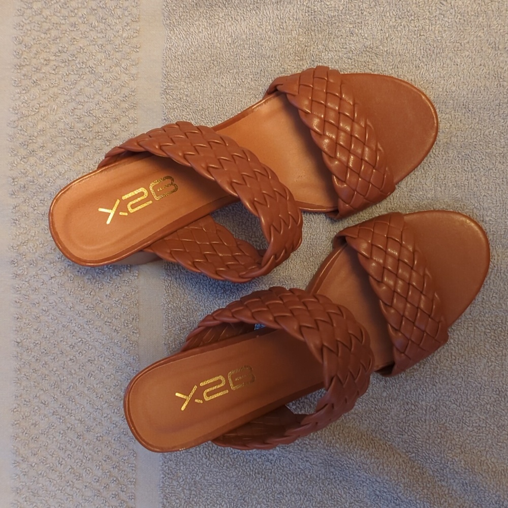 High heels brown leather braided straps size 7